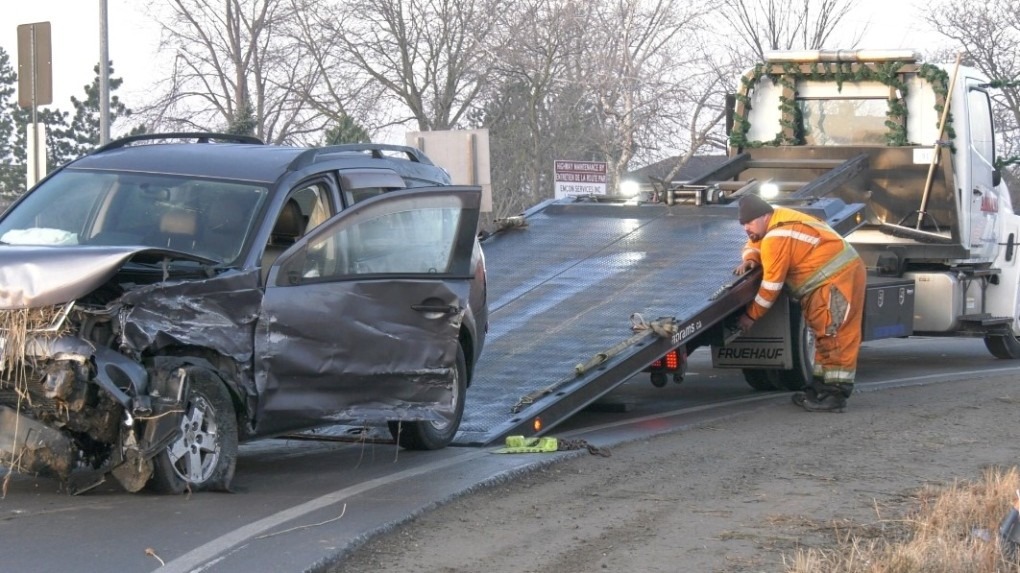 6 people have been hospitalized with serious injuries after a 2-vehicle collision on HWY. 3 over the weekend. The crash east of Creston took place around 9:30 a.m. Sunday. A SUV crossed the centerline into oncoming traffic, striking a pickup truck.